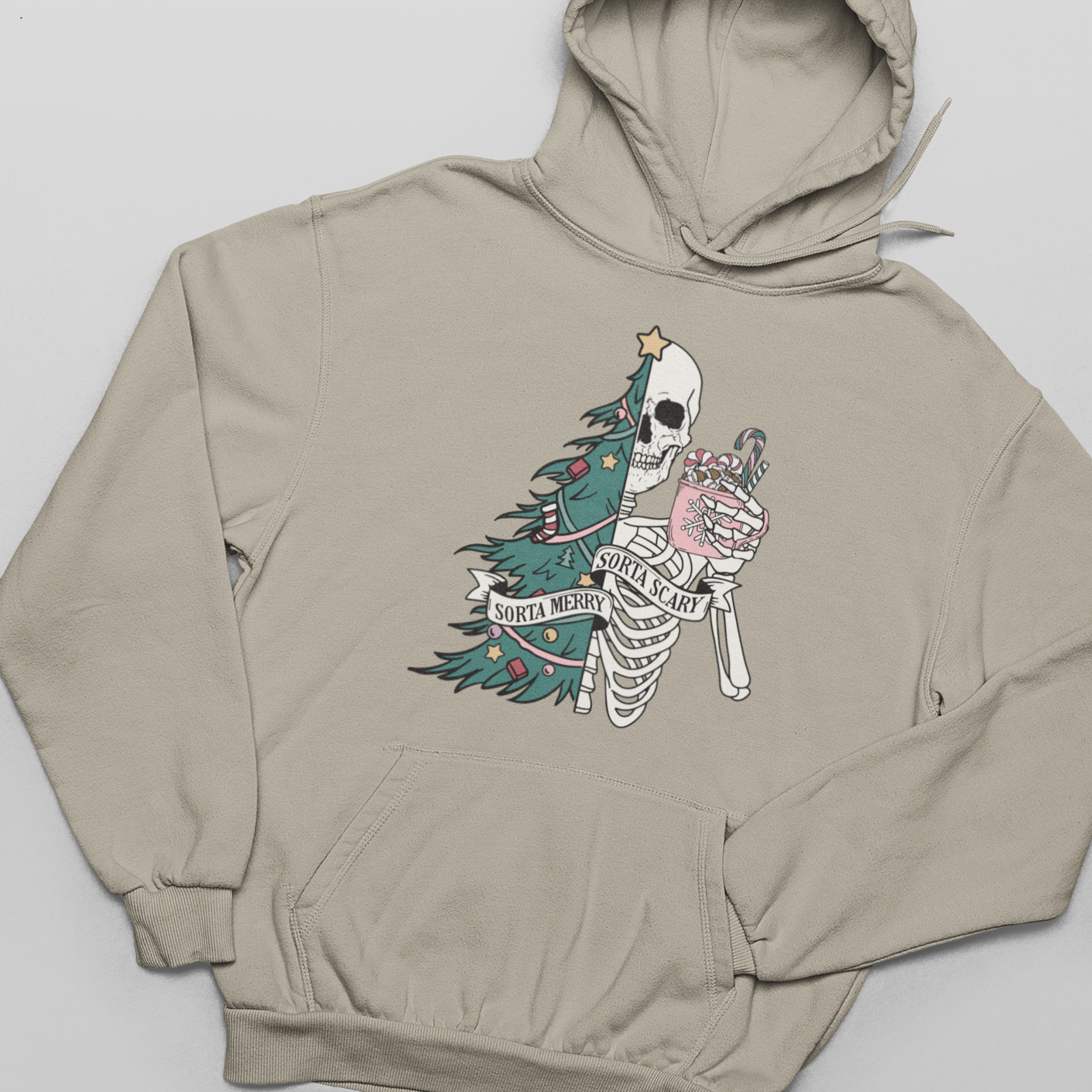Árbol de Navidad y esqueleto muerto en el interior - Sudadera con capucha unisex